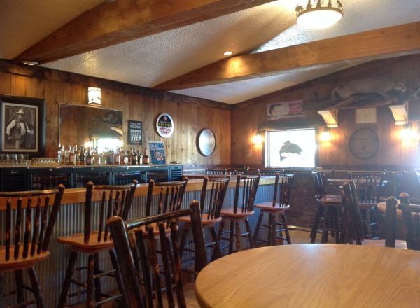Meadowlark Lake Lodge Bar