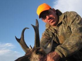 hunts wyoming antelope pronghorn