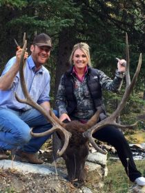 Wyoming elk hunts guided outfitters WY hunting